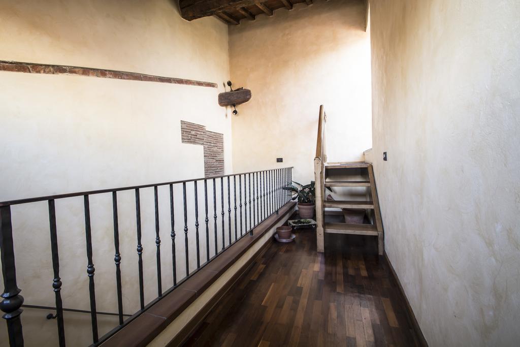 Residence Manassei Prato  Bagian luar foto