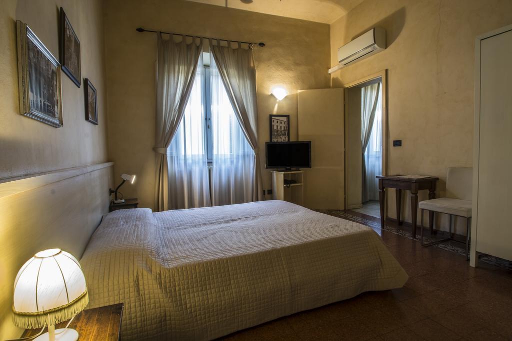 Residence Manassei Prato  Bagian luar foto