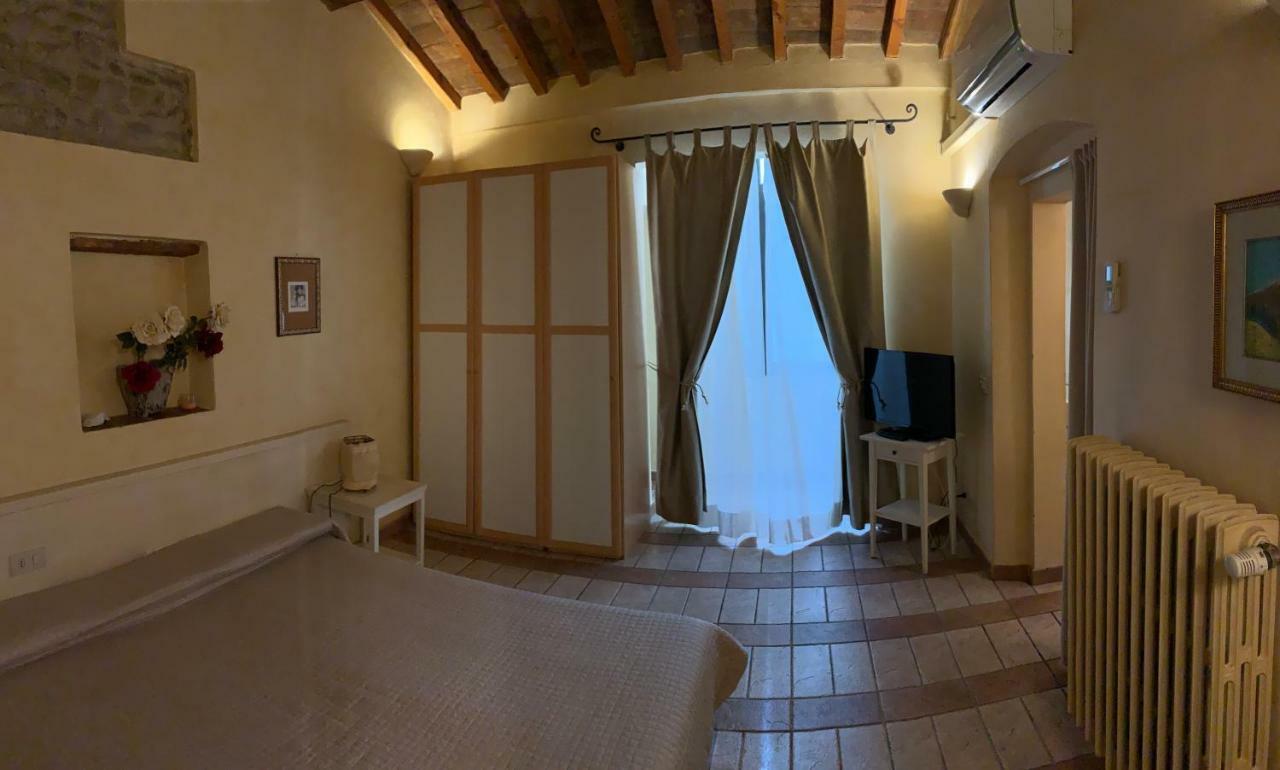Residence Manassei Prato  Bagian luar foto