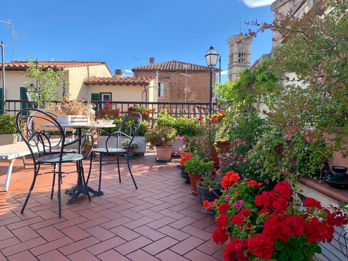 Residence Manassei Prato  Bagian luar foto